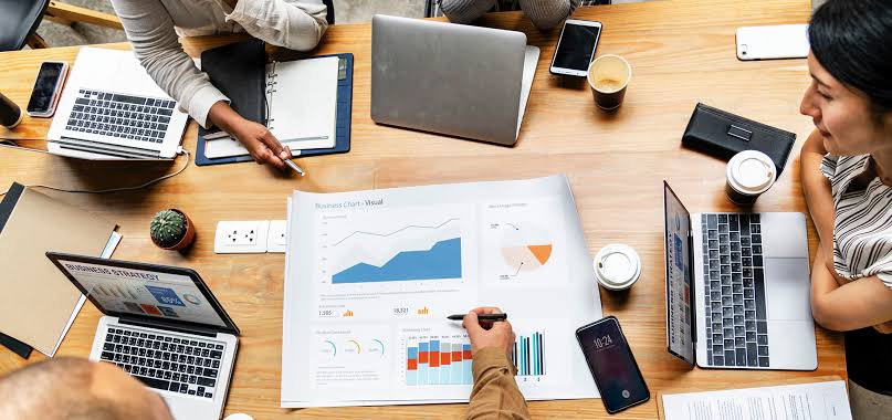 How to Grow Your Business with Data Integration How to Grow Your Business with Data Integration
