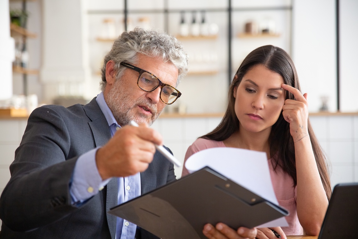 Hidden Fees in Online Divorce: Subscription Traps & Extra Document Charges